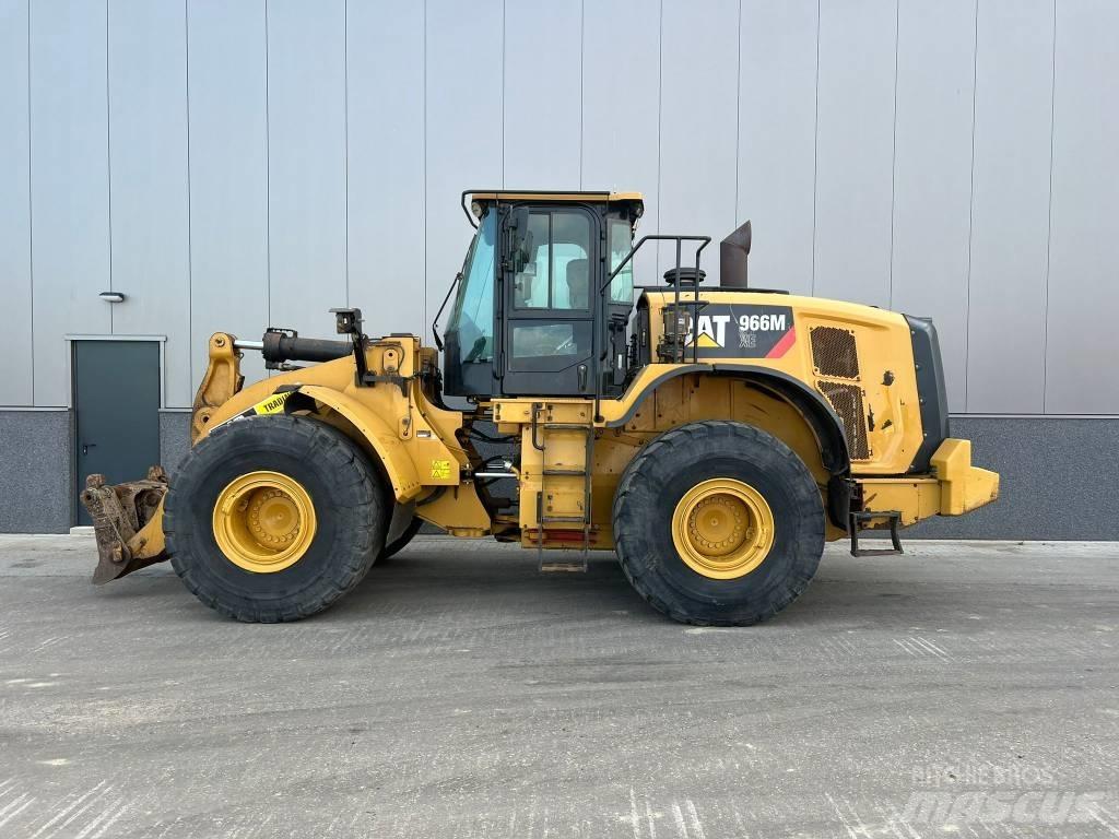 CAT 966 M XE Фронтальные погрузчики