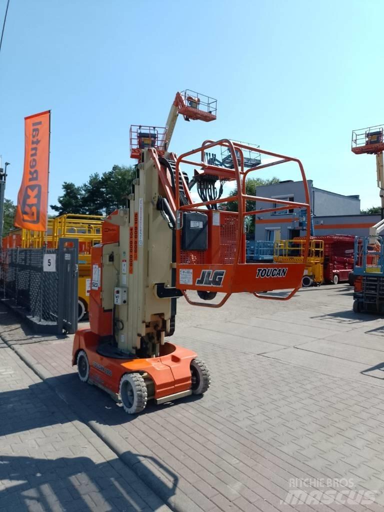 JLG Toucan 1100 Вертикальные мачтовые подъемники