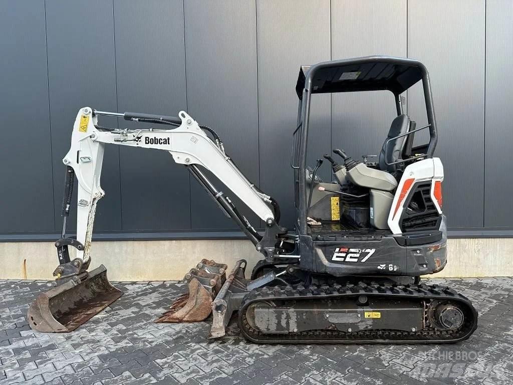 Bobcat E27 Мини-экскаваторы