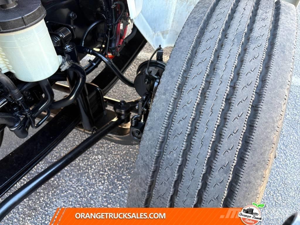 International MV607 Грузовики-Фургоны