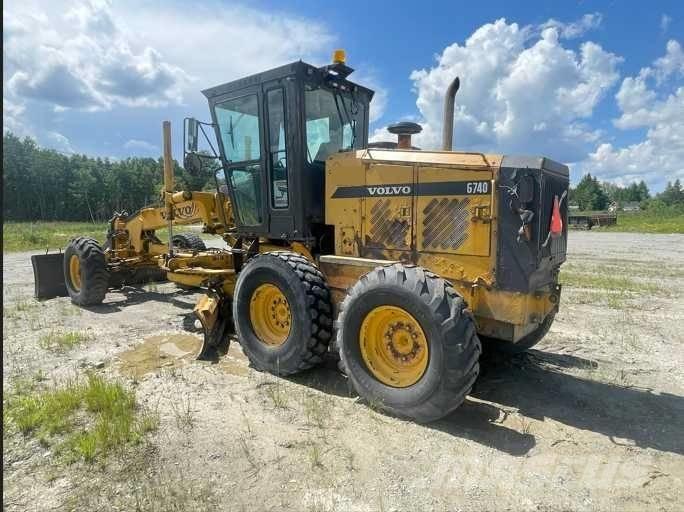 Volvo G 740 Грейдеры