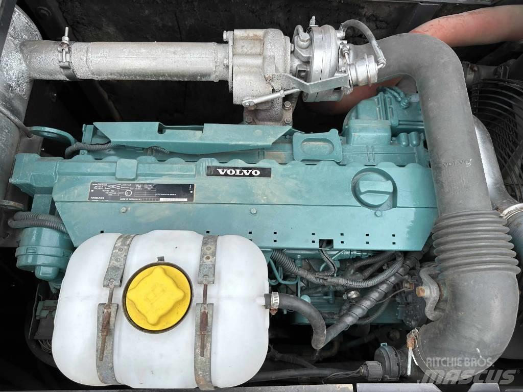 Volvo EC210D Гусеничные экскаваторы