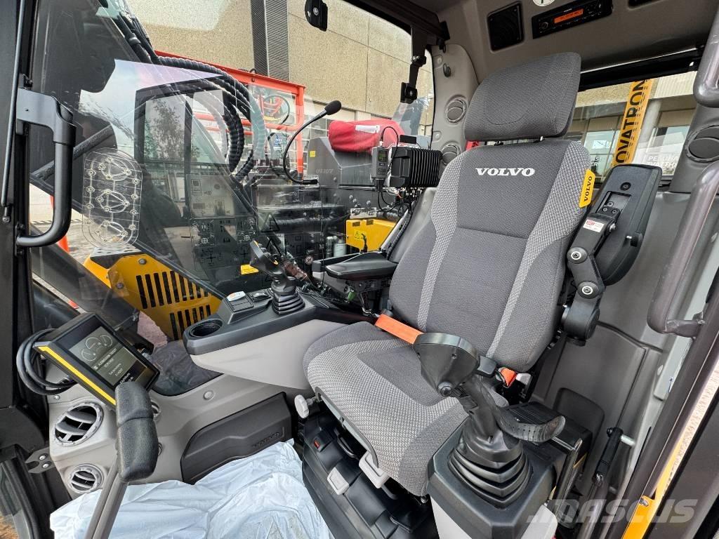 Volvo ECR 145 E Гусеничные экскаваторы