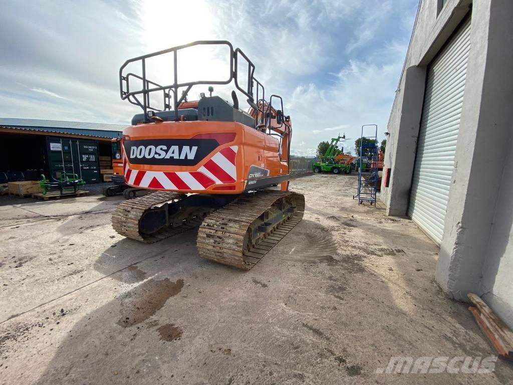 Doosan DX 160 LC Гусеничные экскаваторы