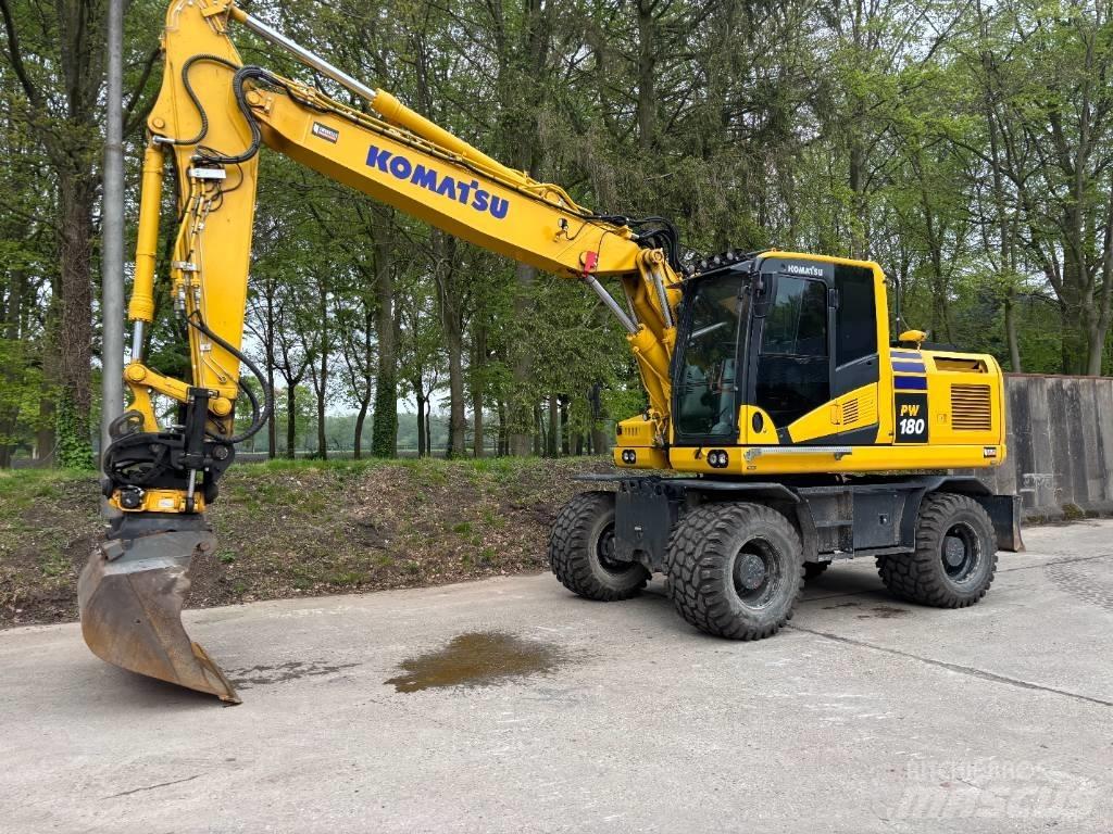 Komatsu PW180-11 Колёсные экскаваторы