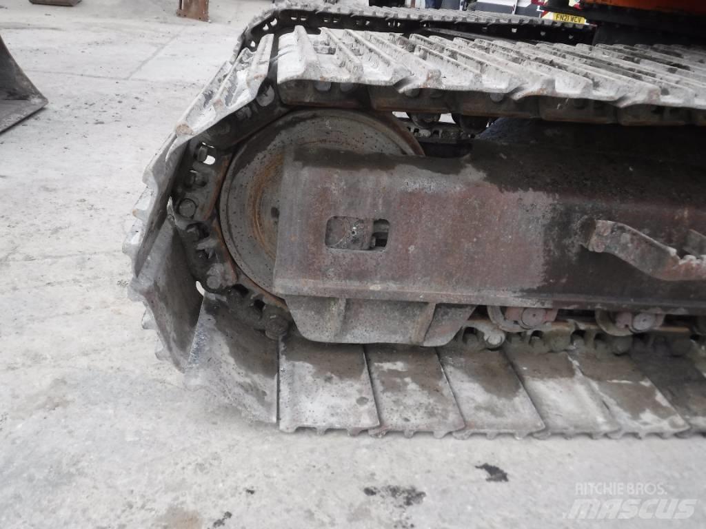 Halla HE220LCE Гусеничные экскаваторы