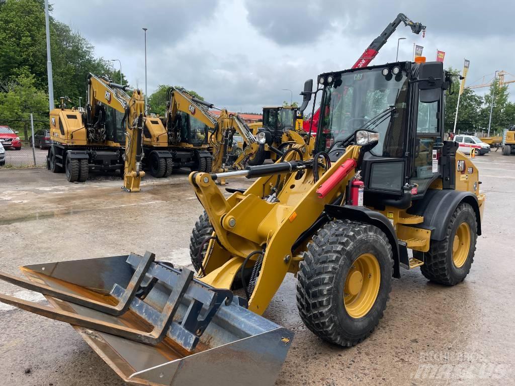 CAT 908 M Фронтальные погрузчики
