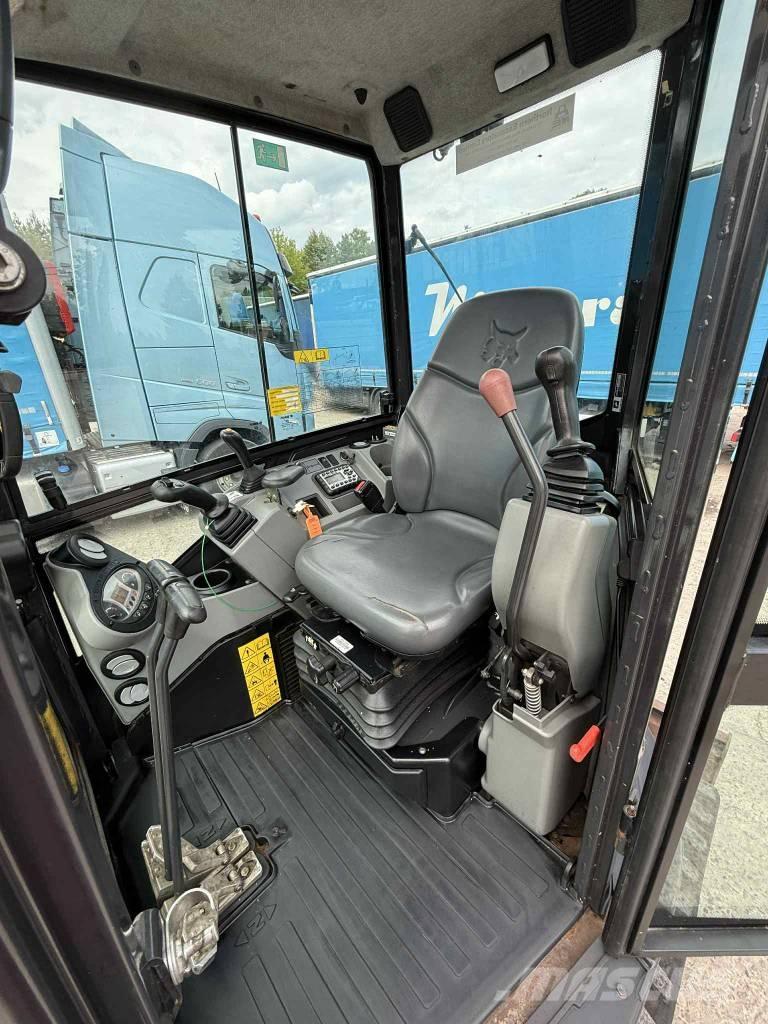 Bobcat E 27z Мини-экскаваторы