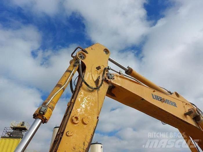 Liebherr R954CHD Разные подъемники и вышки