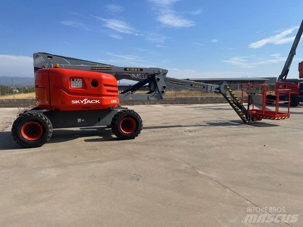 SkyJack SJ 63 AJ Коленчатые подъемники