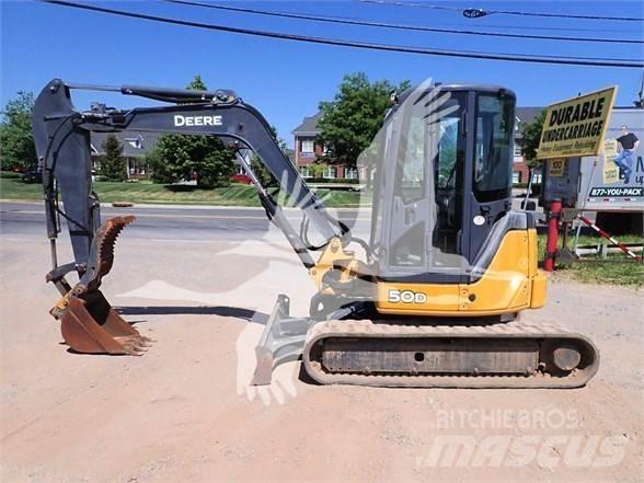 John Deere 50D Мини-экскаваторы
