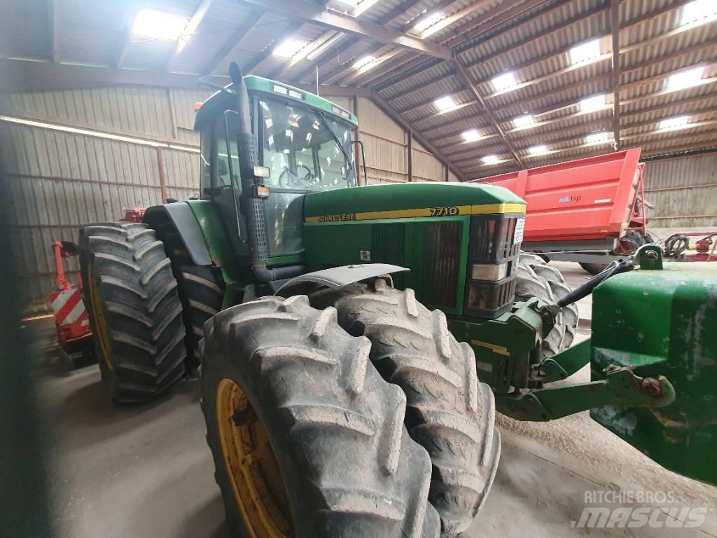 John Deere 7710 Трактора
