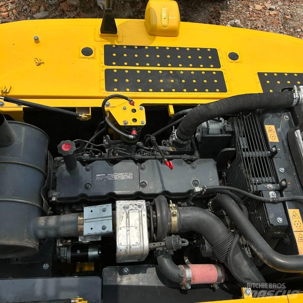 Komatsu 240-8 Гусеничные экскаваторы