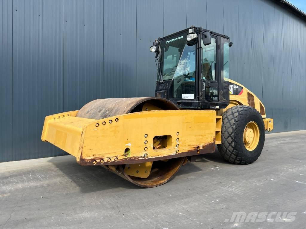 CAT CS76 XT Грунтовые катки