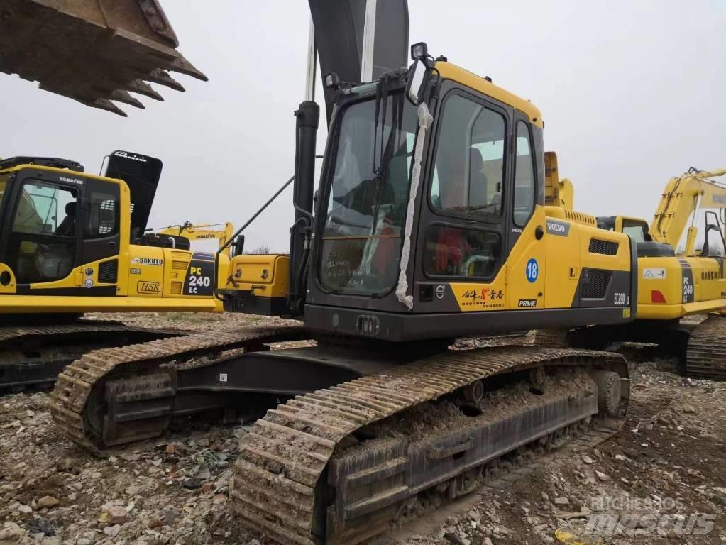 Volvo EC 290 B LC Гусеничные экскаваторы