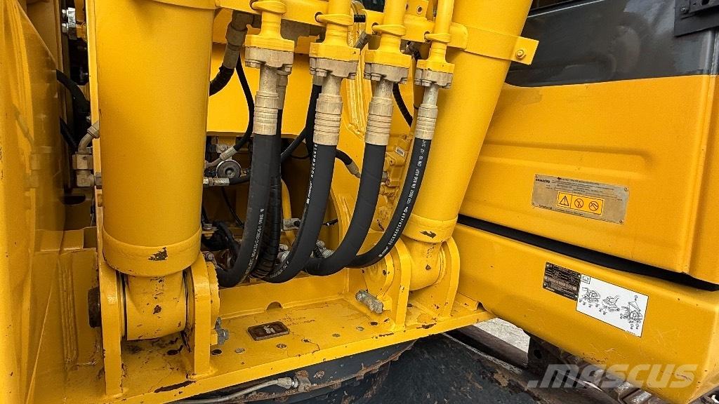 Komatsu PC 210 LC-11 Гусеничные экскаваторы