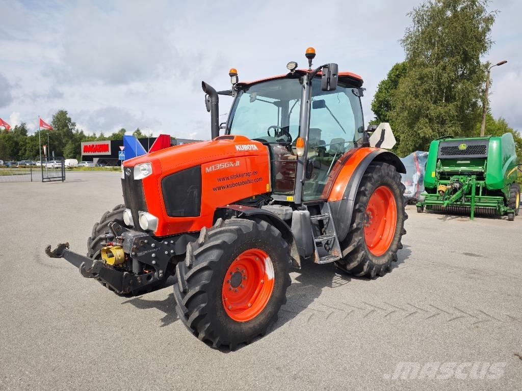 Kubota M135GX-II Трактора