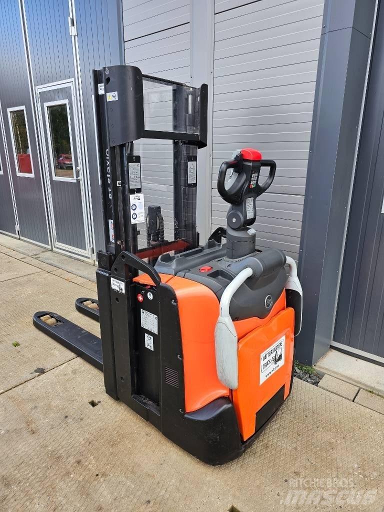 BT SPE 200 D 2500mm Ручные штабелёры с электроподъёмом