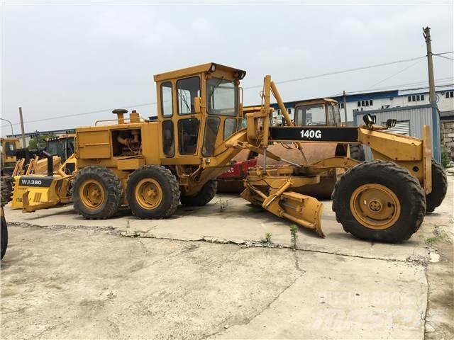 CAT 140G Грейдеры