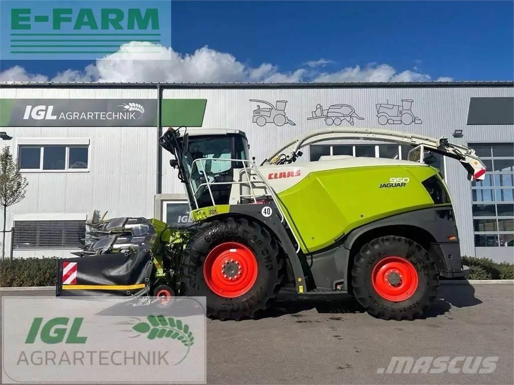 CLAAS jaguar 930 Самоходные кормоуборочные комбайны