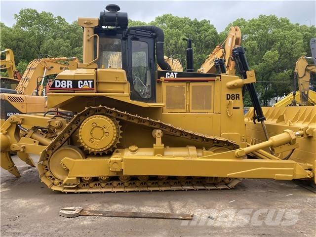 CAT D 8 R Гусеничные бульдозеры