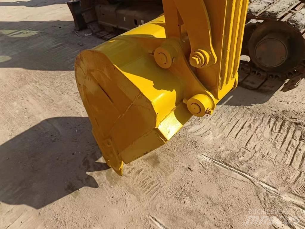 Komatsu PC 55 MR-2 Мини-экскаваторы