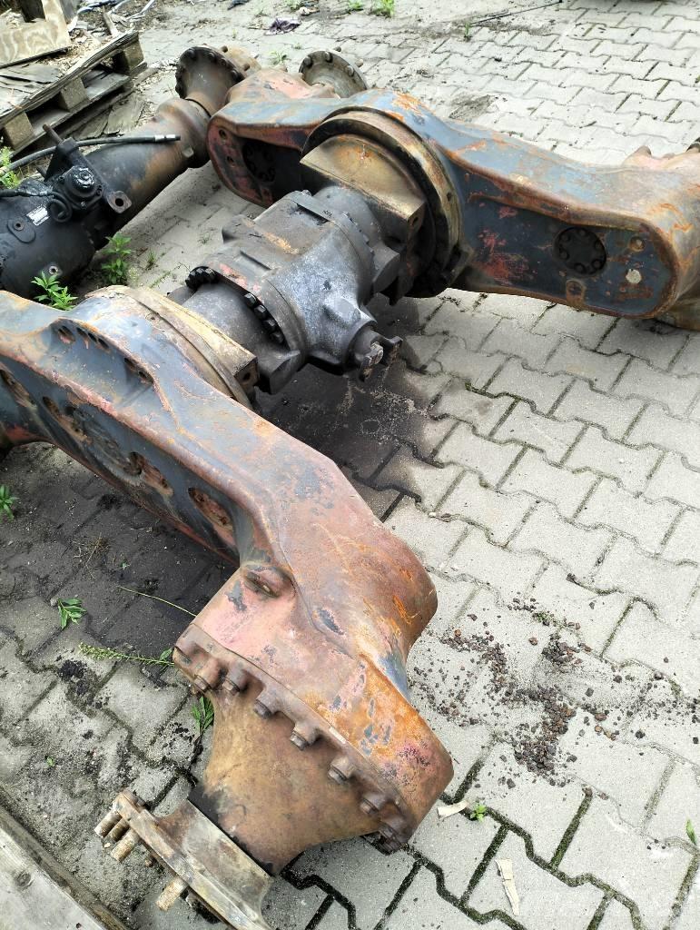 John Deere 1270B Гусеницы и цепи