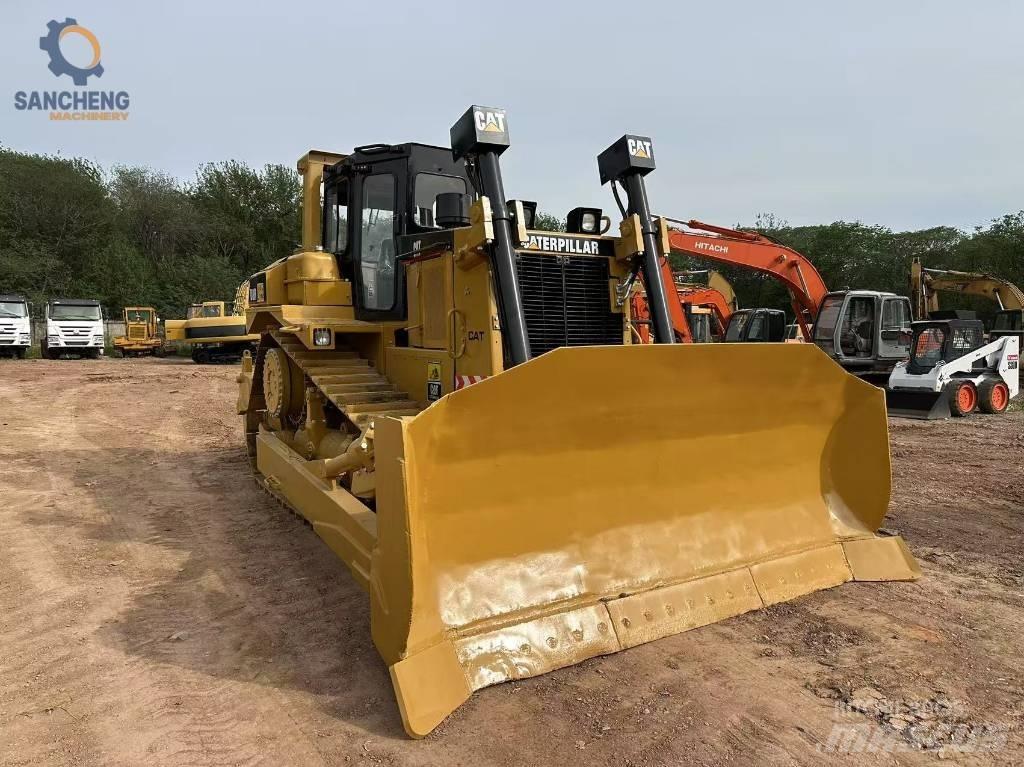 CAT D 8 R Гусеничные бульдозеры
