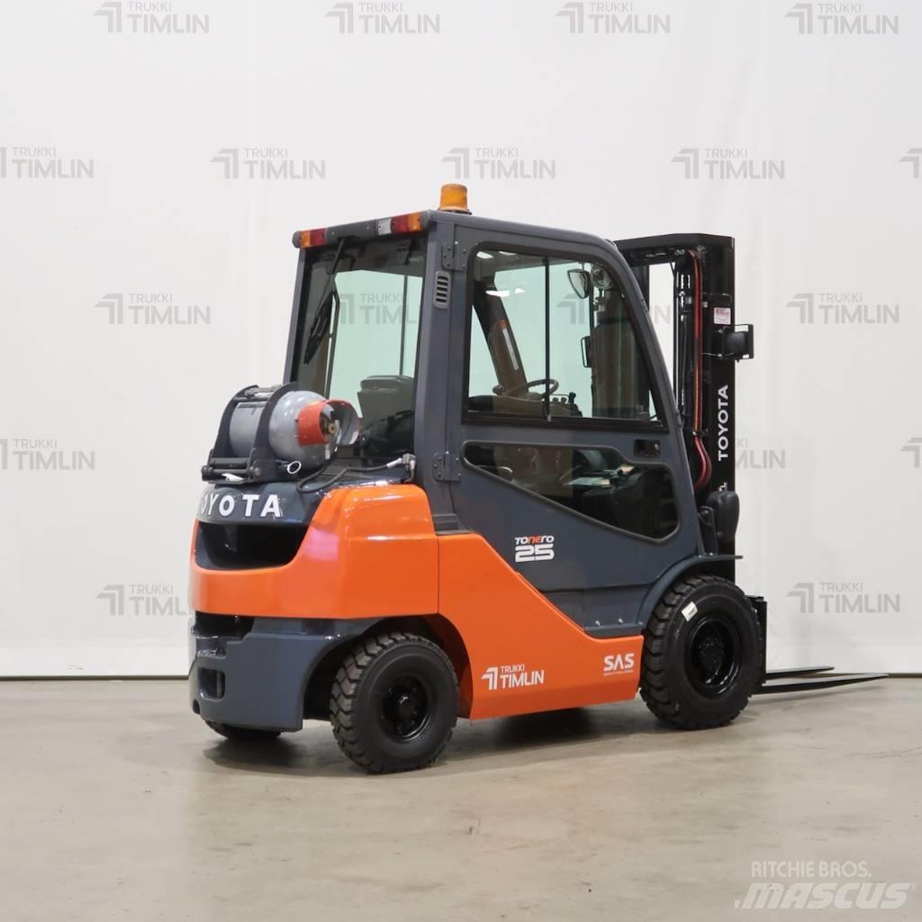 Toyota 02-8FGF25 Газовые погрузчики