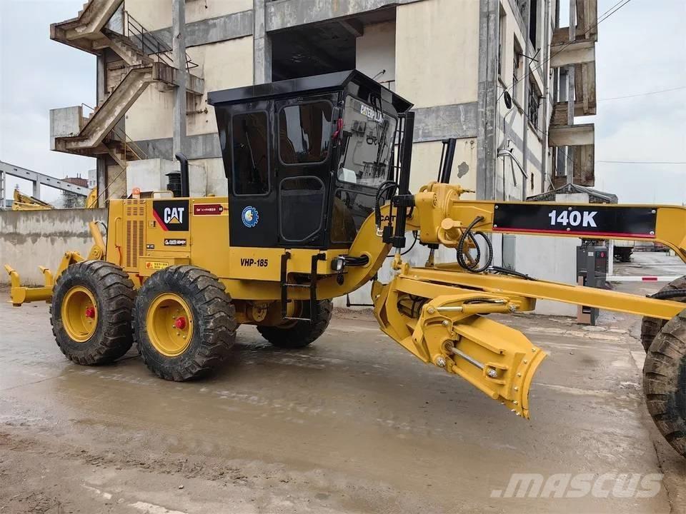 CAT 140K Грейдеры