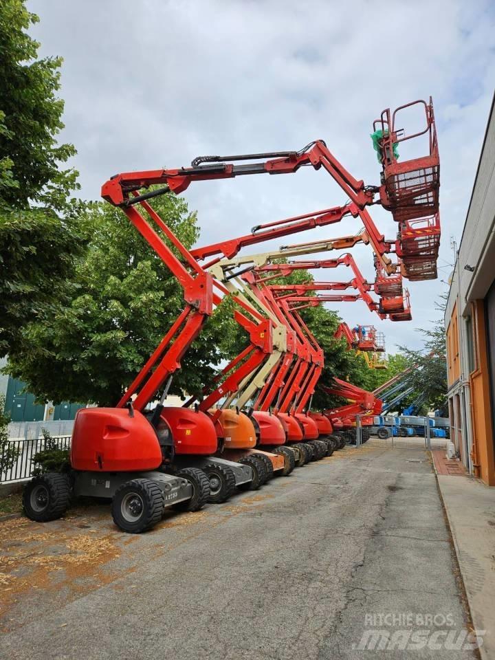 JLG 450 AJ Коленчатые подъемники