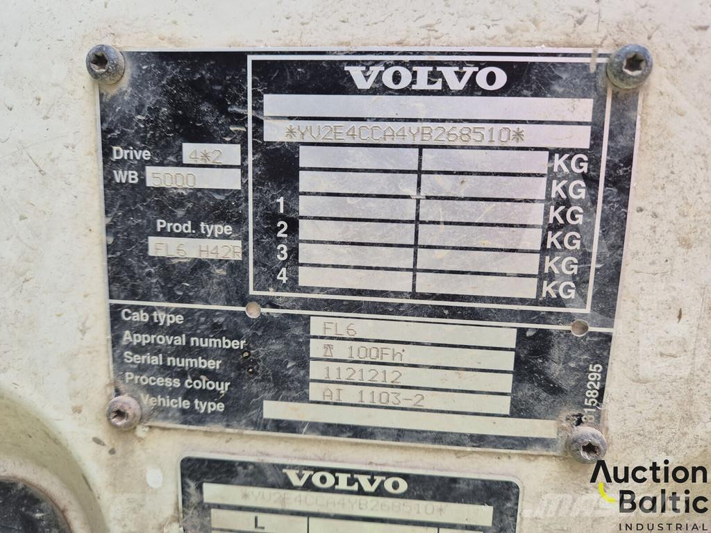 Volvo FL6 Грузовики-платформы/боковая разгрузка