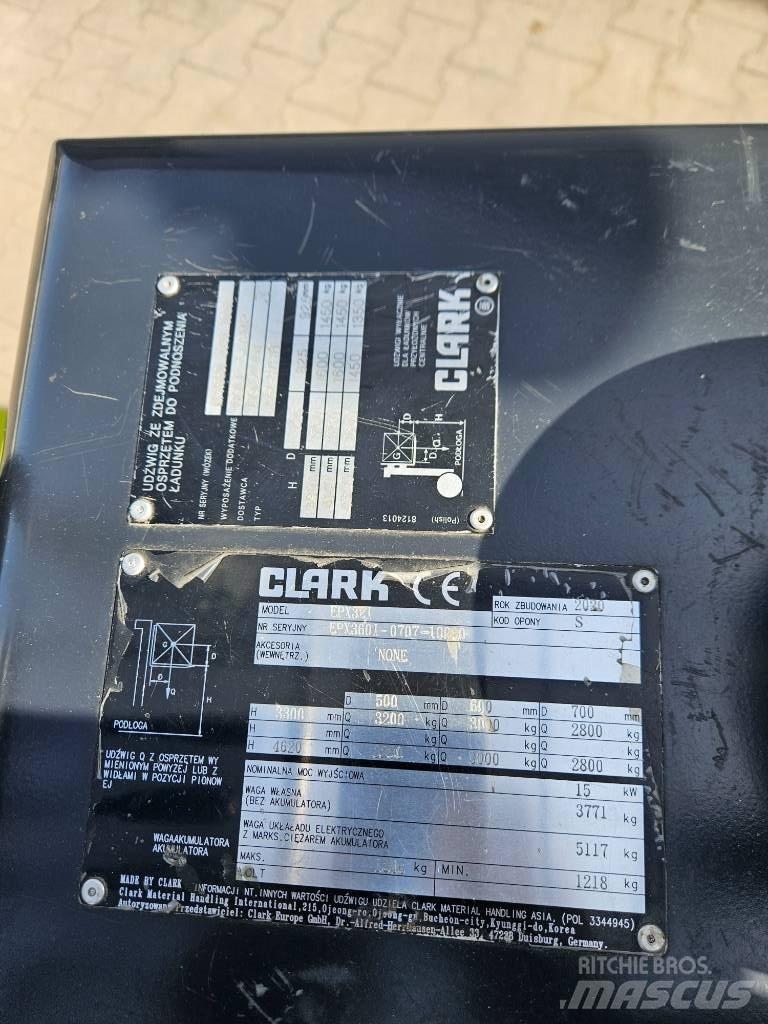 Clark EPX32i Электропогрузчики