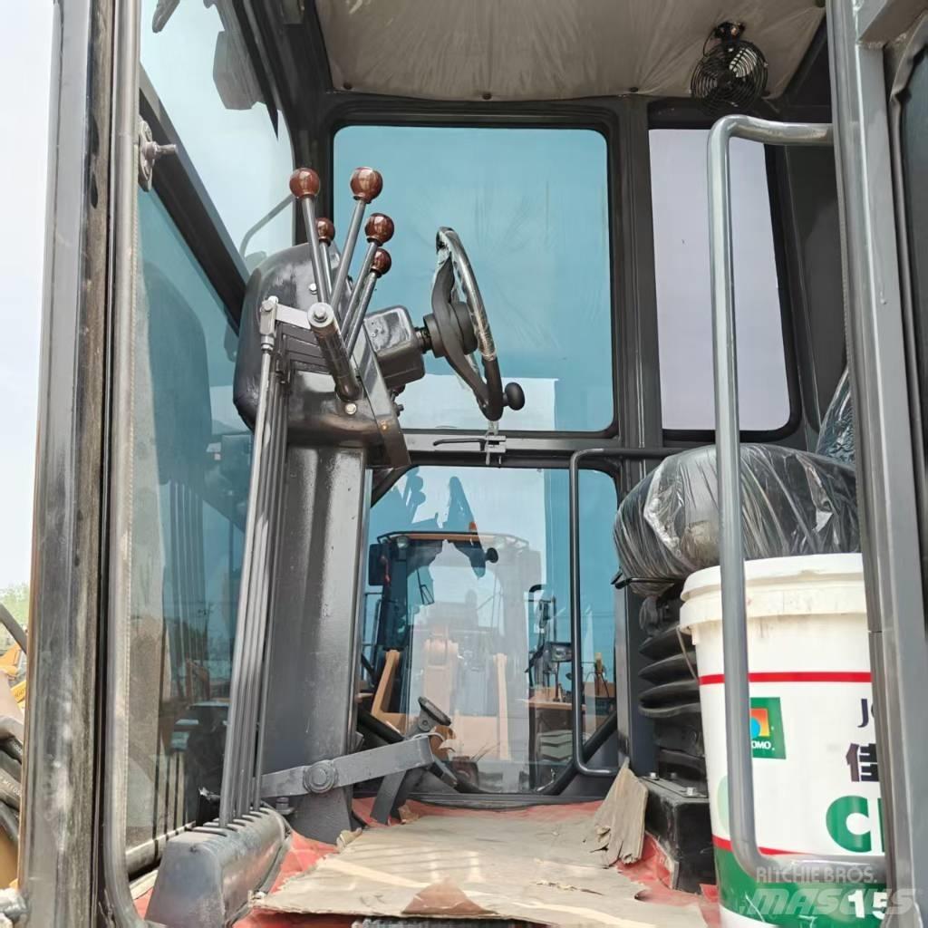CAT 140 H Гусеничные экскаваторы