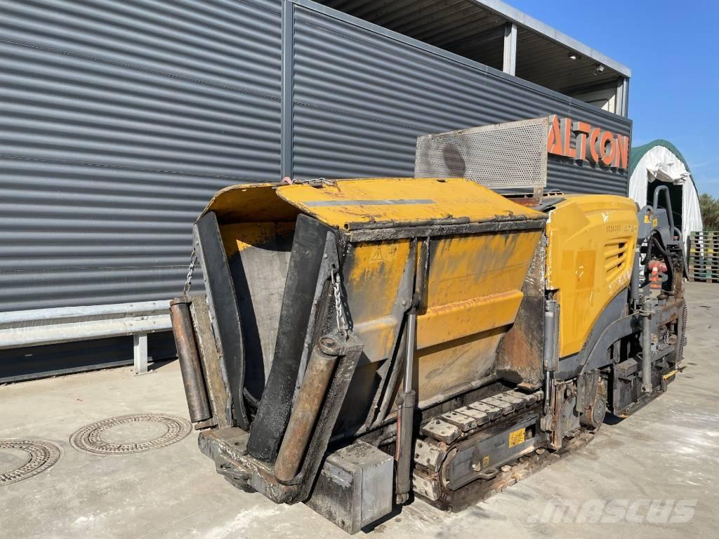 Vögele SUPER 800-3I Асфальтоукладчики