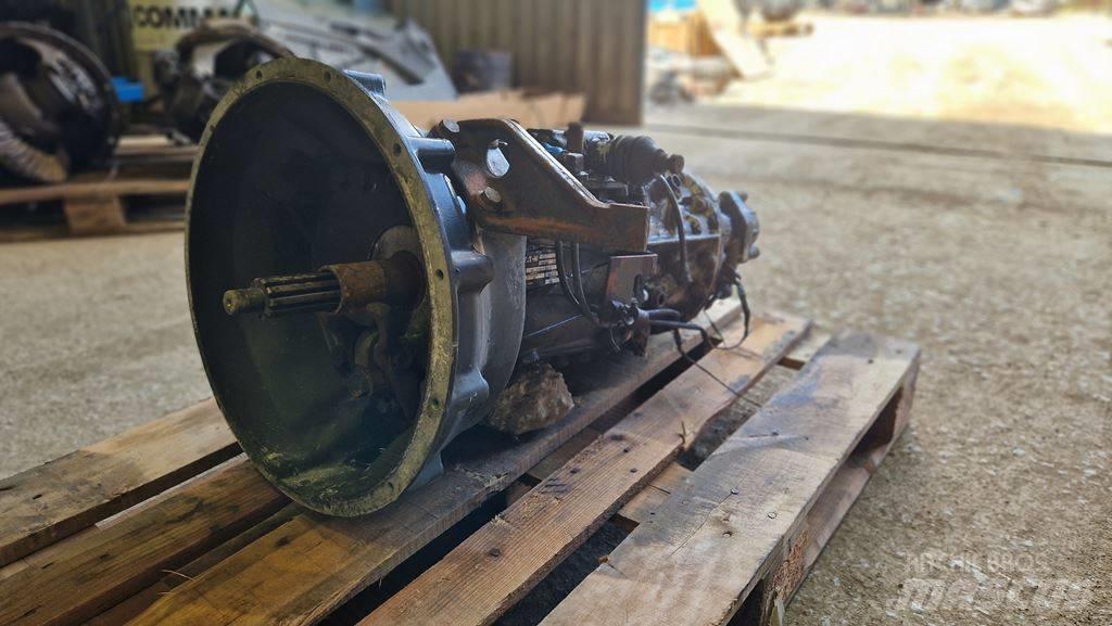 Eaton ΣΑΣΜΑΝ  Y08060 Коробки передач