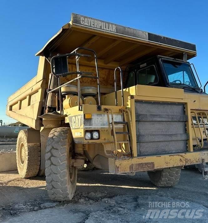 CAT 769 D Карьерные самосвалы