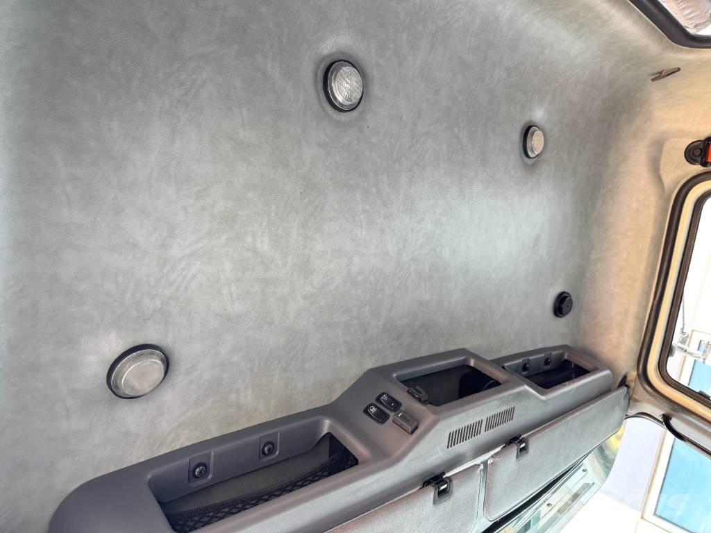 Mack GU713 Контейнеровозы