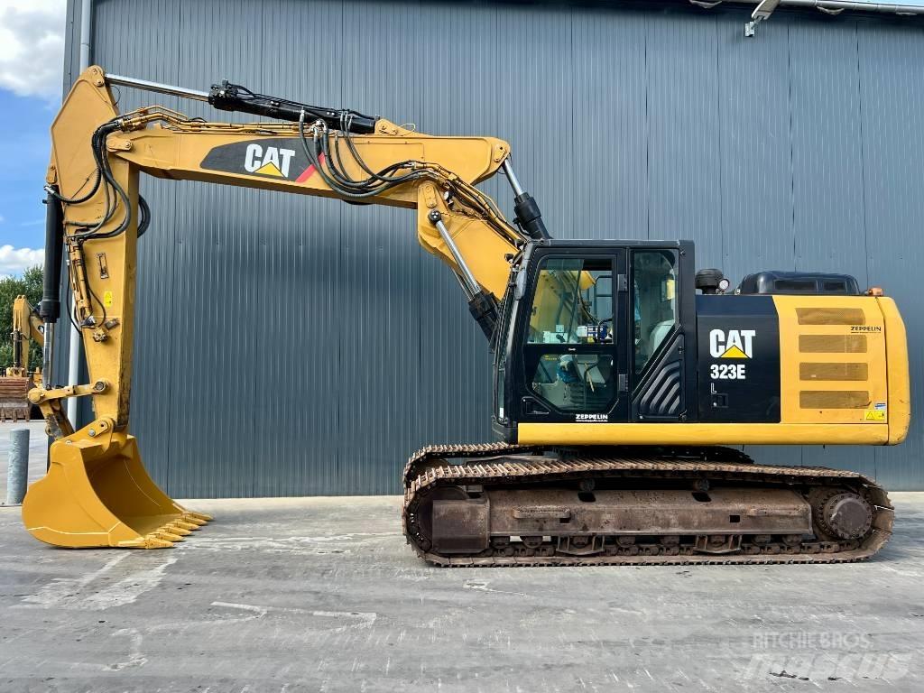 CAT 323EL VA Гусеничные экскаваторы