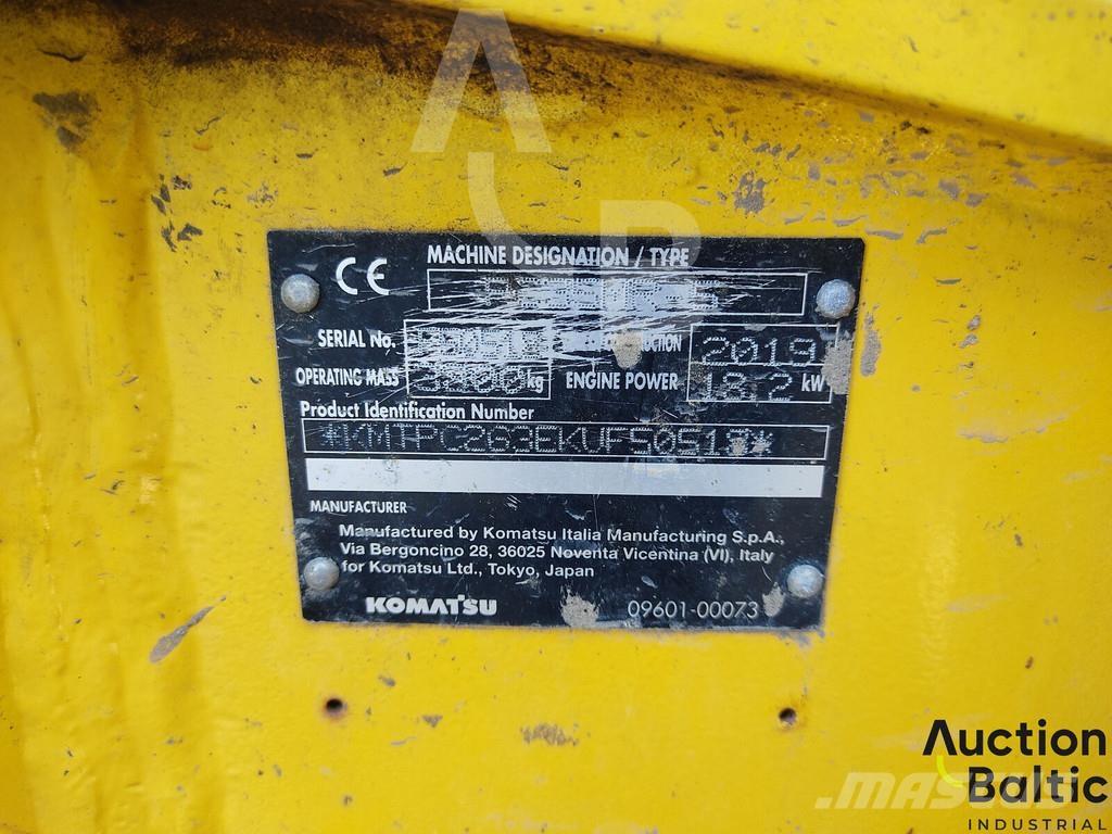 Komatsu PC35MR-5 Мини-экскаваторы