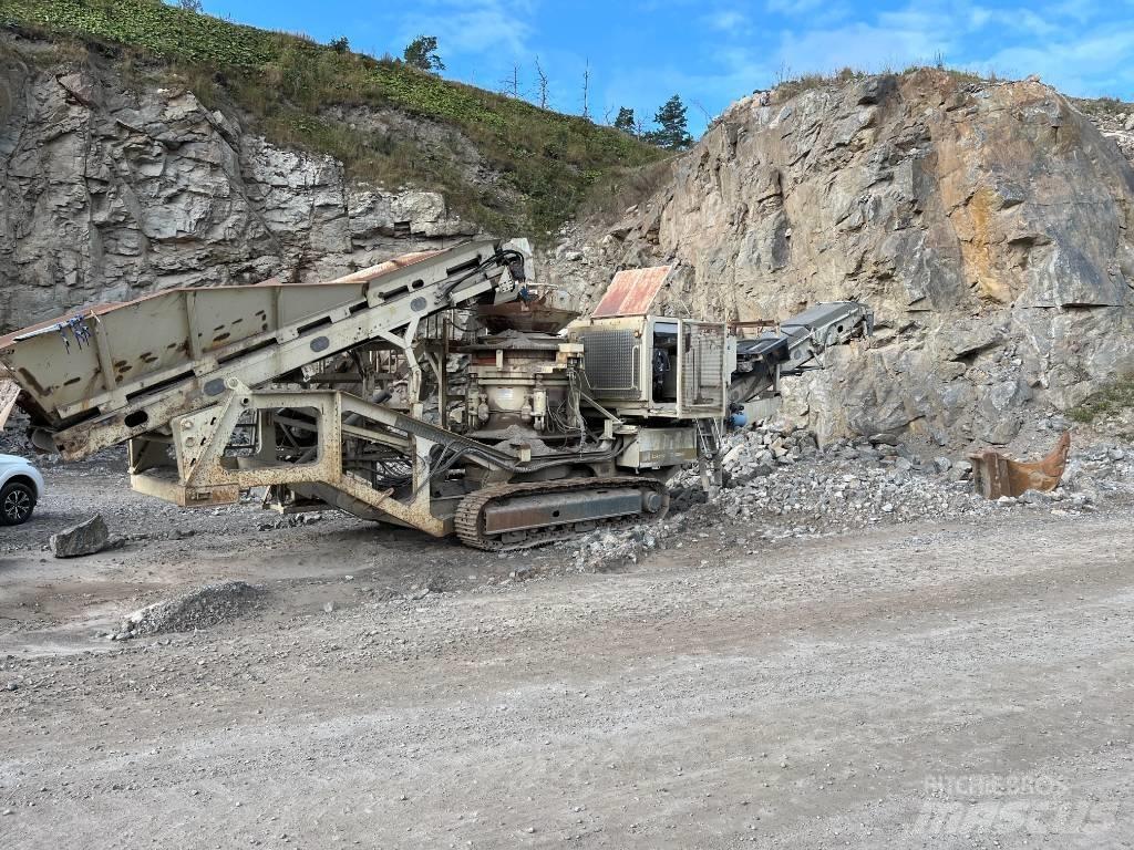Metso LT300HP Мобильные дробилки