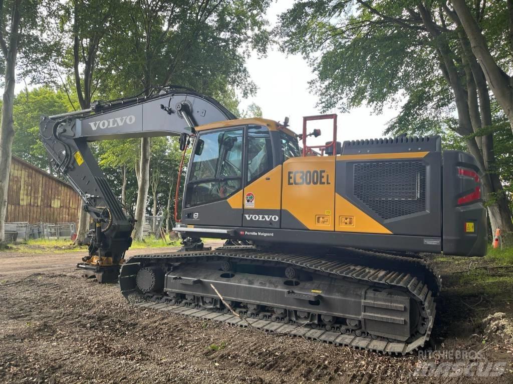 Volvo EC 300 Гусеничные экскаваторы