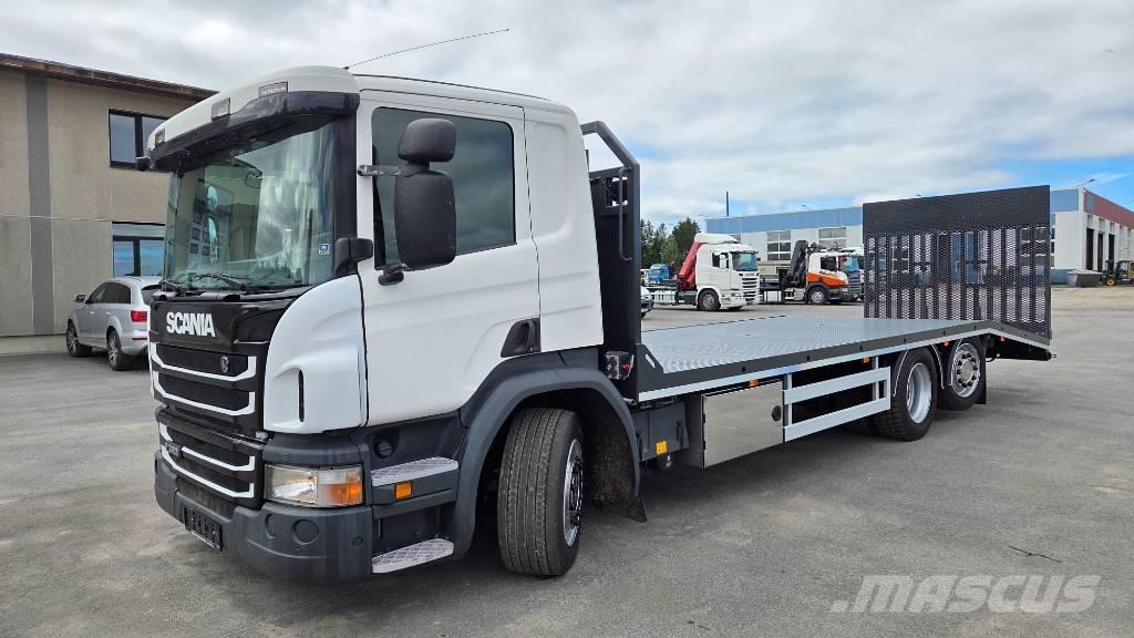 Scania P320 6X2*4 Бортовые грузовики