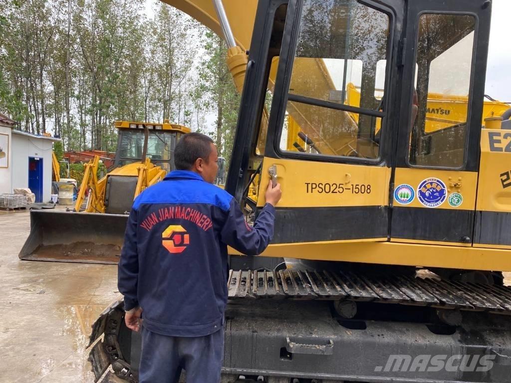 CAT E 200 B Гусеничные экскаваторы