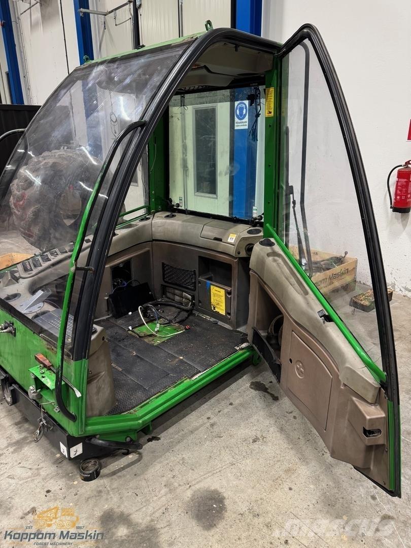 John Deere 1470D Кабины и интерьер