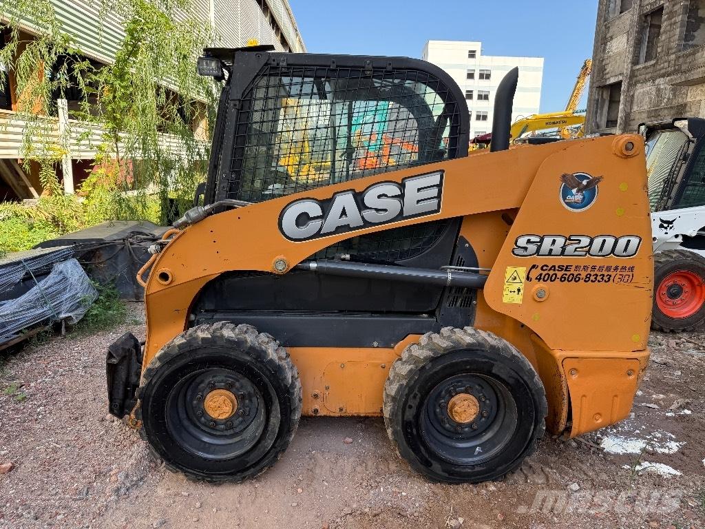 CASE SR 200 Мини-погрузчики