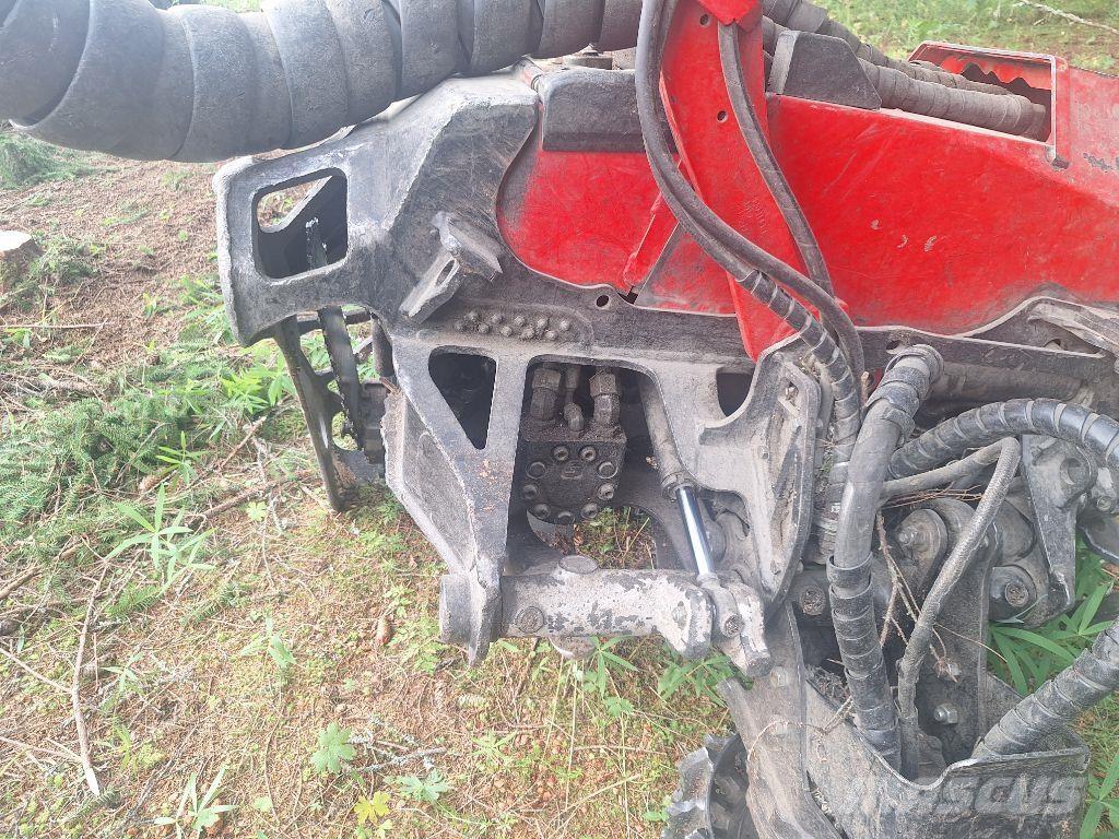 Komatsu 911 Харвестеры