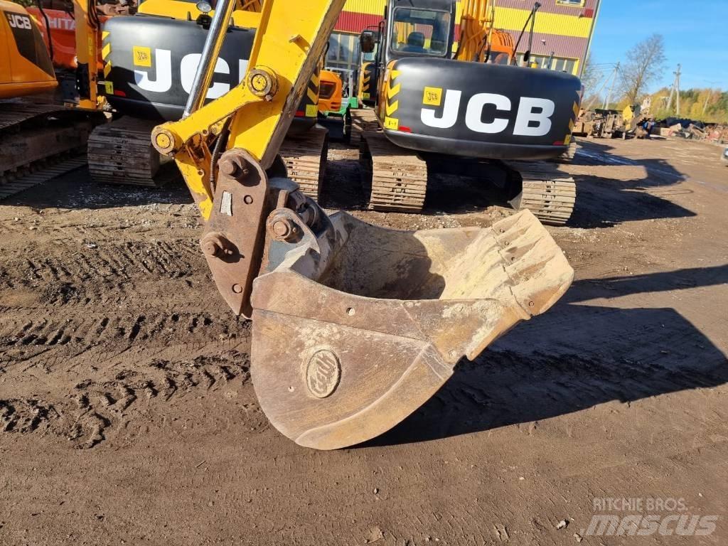 JCB JS 130 LC T4i Гусеничные экскаваторы
