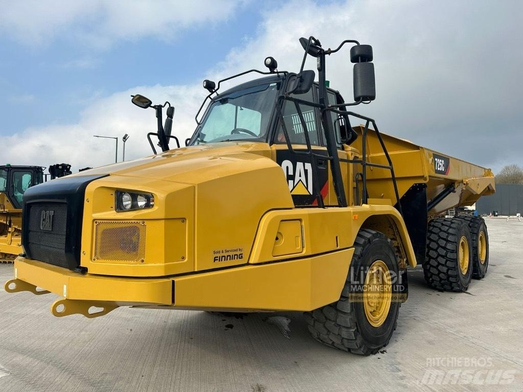 CAT 725C2 Шарнирно-сочленённые самосвалы