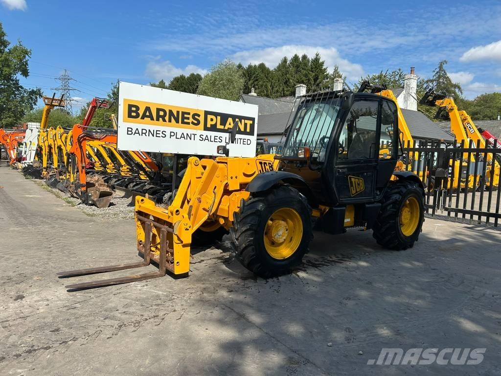 JCB 530-70 Телескопические погрузчики